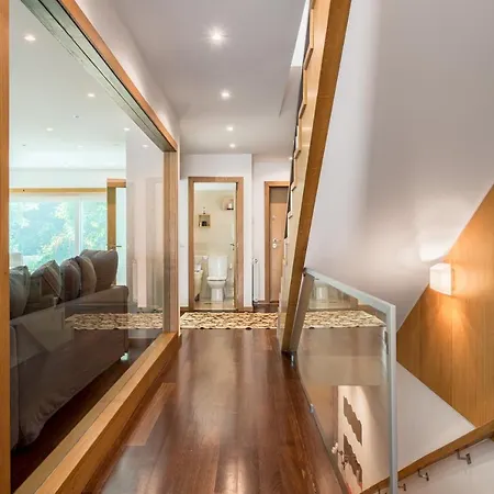 Apartment Joivy Sleek House Balcony & 2 Terraces In Porto