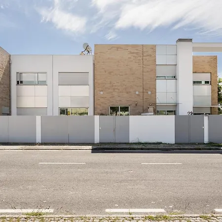 Apartment Joivy Sleek House Balcony & 2 Terraces In Porto *