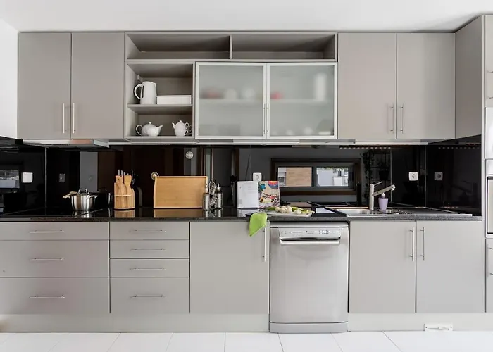 Guestready - Stunning House W/ Parking Near Porto * Maía