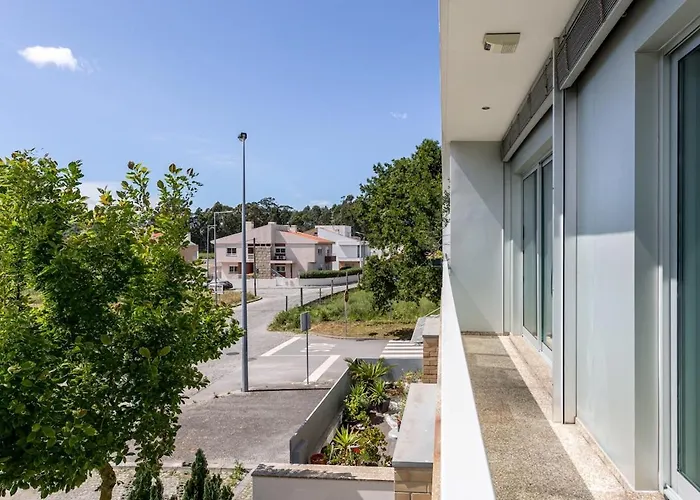 Konukevi Guestready - Stunning House W/ Parking Near Porto Maía