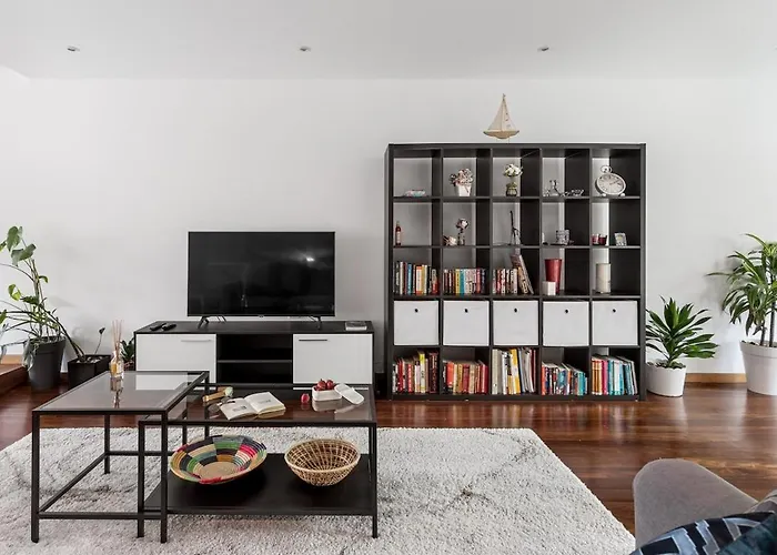 Konukevi Guestready - Stunning House W/ Parking Near Porto *